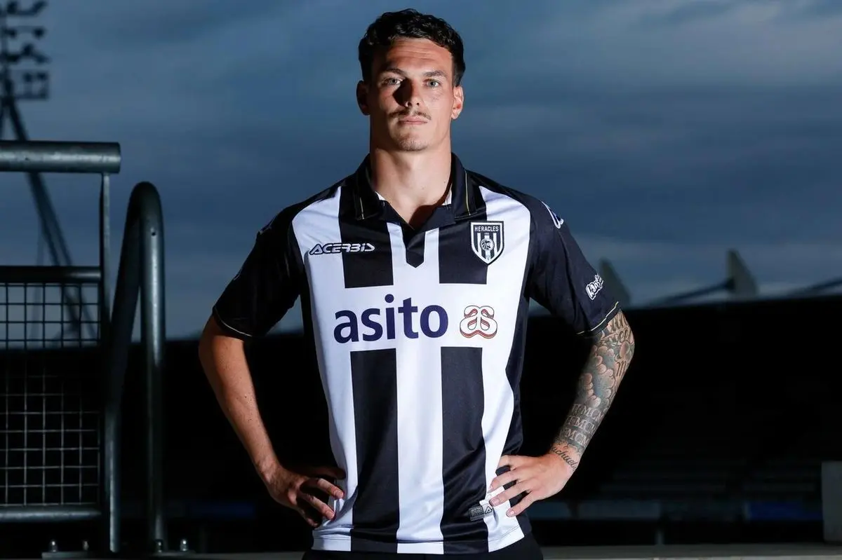 پرسپولیس در جستجوی مهاجم هلندی گلزن و گرانقیمت