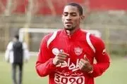 سلفی همسر بازیکن مورد علاقه پرسپولیسی ها در حیاط منزل + عکس