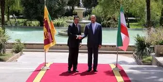 حضور وزیر خارجه سریلانکا در وزارت خارجه ایران +فیلم