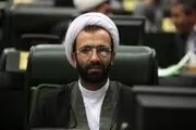 عضو هیأت رئیسه مجلس: امضای مدرسی خیابانی از 22 مرداد غیرقانونی است/ روحانی یک وزیر به مجلس معرفی کند نه دو وزیر
