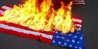 پرچم آمریکا و رژیم صهیونیستی در خشم انقلابی راهپیمایان تهرانی سوخت