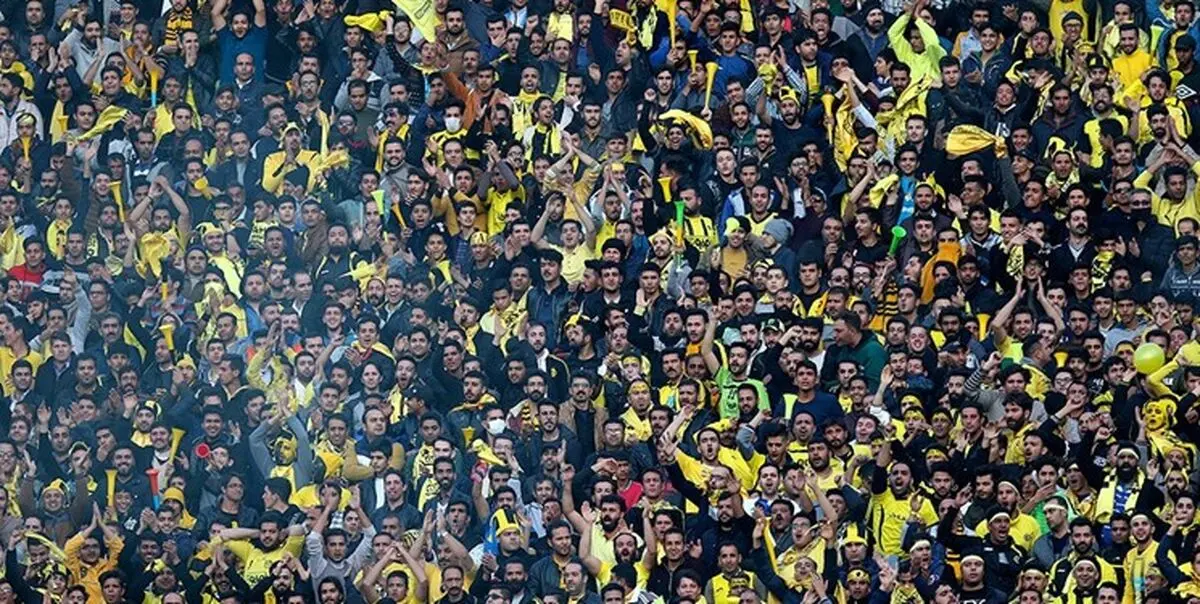 هواداران زن سپاهان در راه تهران برای دیدار مقابل پرسپولیس