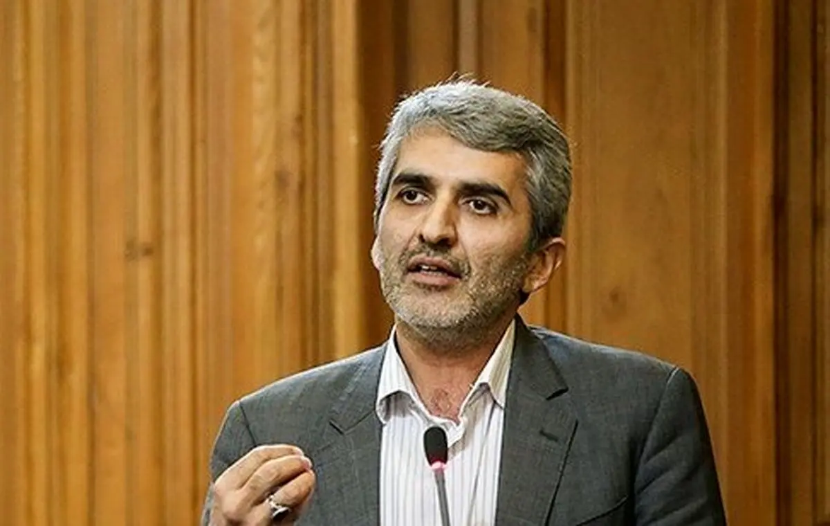 بخشی از ترافیک تهران پیامد توسعه نامتوازن مراکز تجاری است