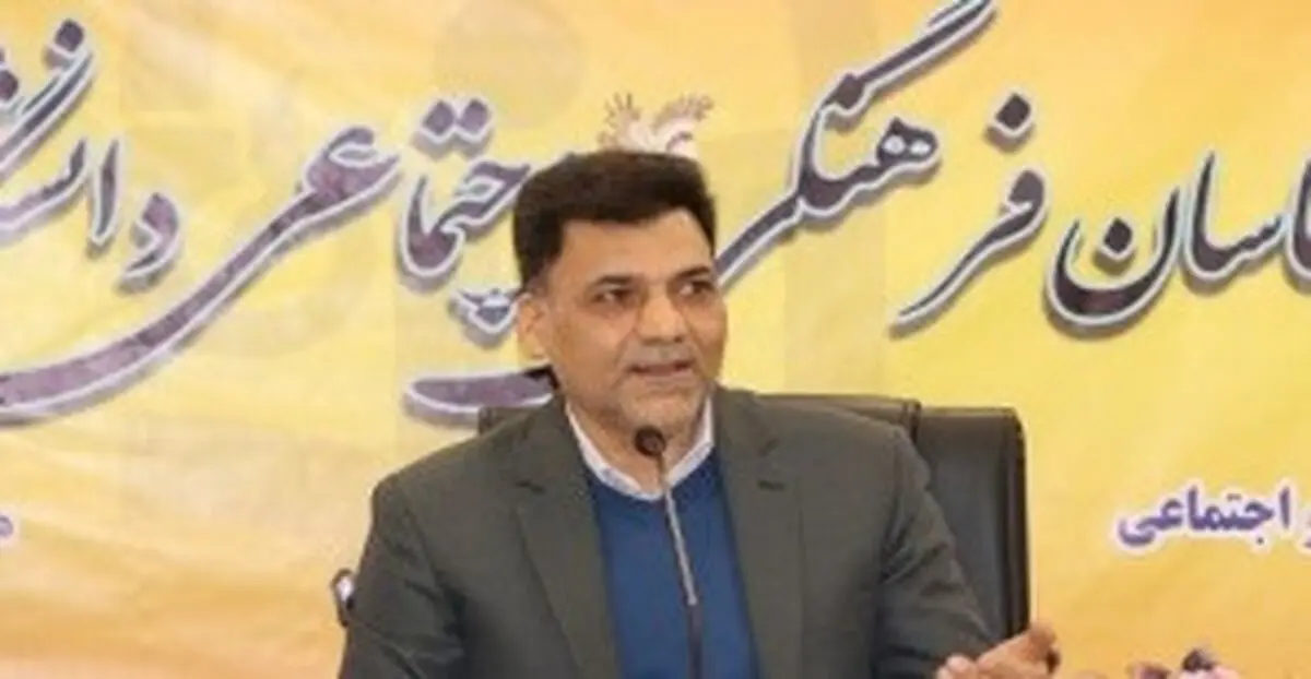 جوانان را با فرهنگ عملی شهید سلیمانی و شهداء آشنا کنیم
