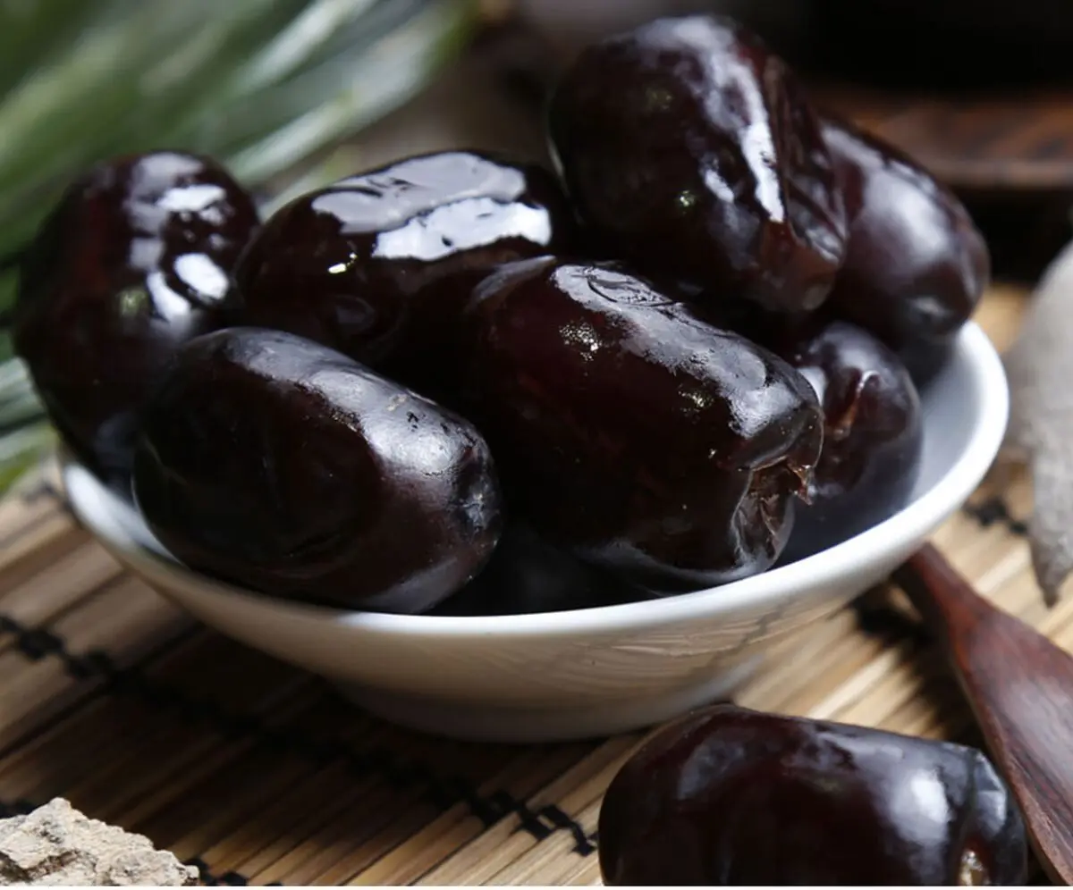 رونق بازار خرما با آغاز ماه مبارک رمضان