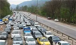 ترافیک نیمه سنگین در محورهای چالوس - کرج و رشت - قزوین