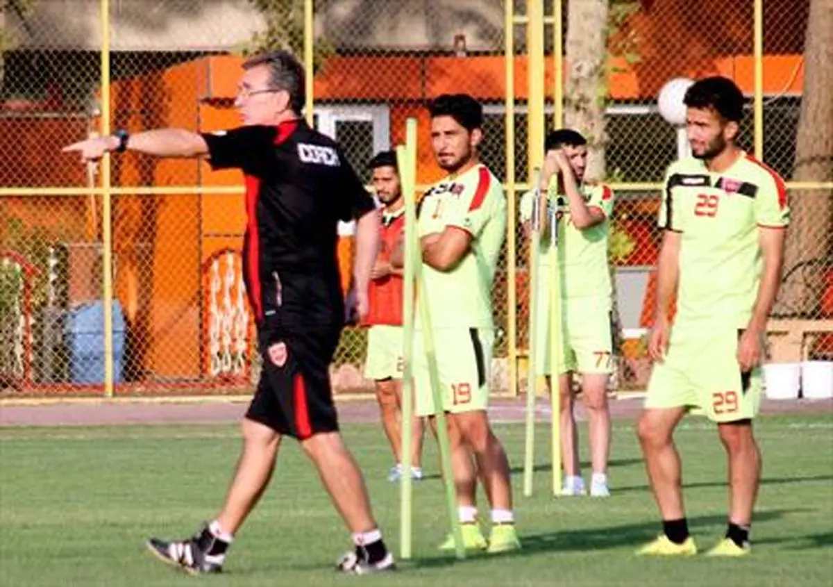 ترکیب متفاوت پرسپولیس برابر سپاهان