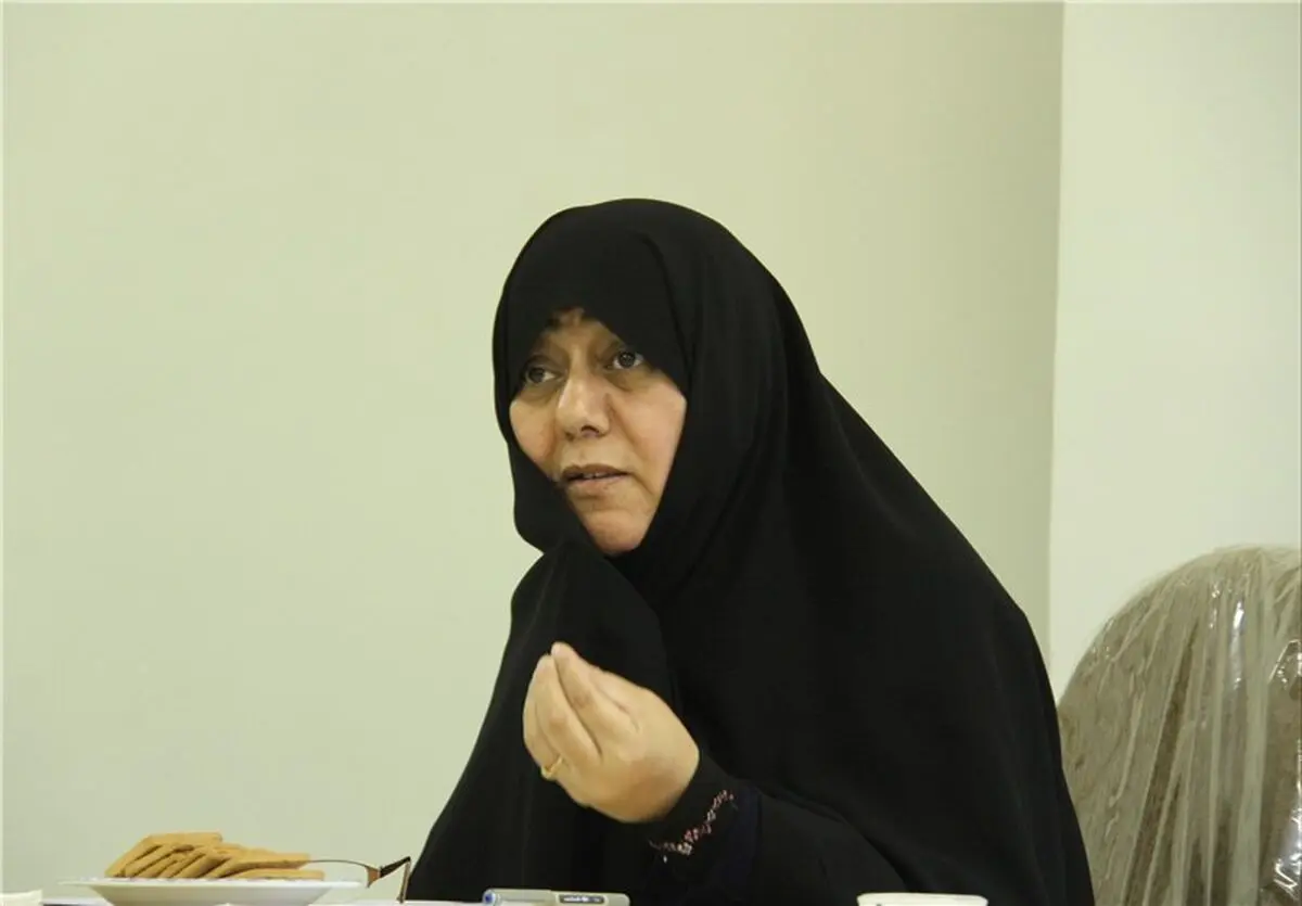 باید ساعت کار بانوان بدون کسر حقوق و مزایا کم شود‌ 