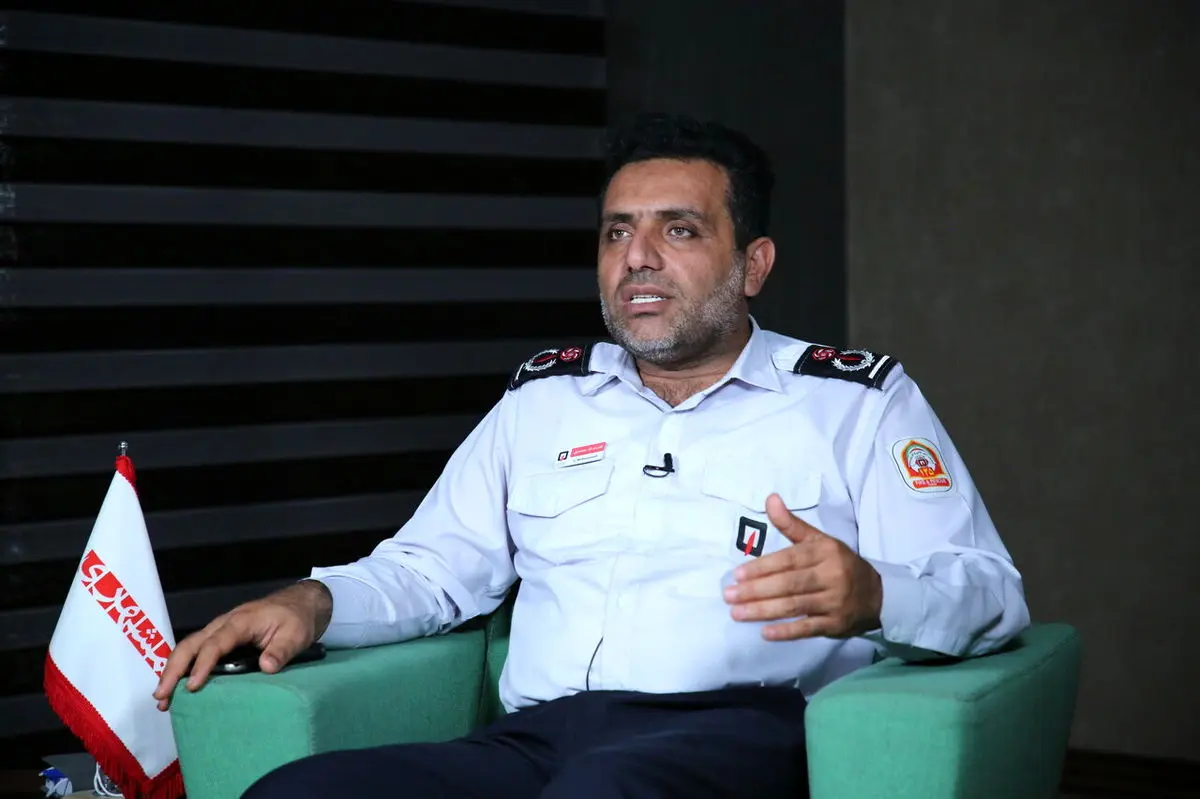 حمله به ۲ خودروی آتشنشانی در تهران
