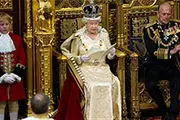 لیست برخی دارایی‌های ملکه میلیاردر انگلیس
