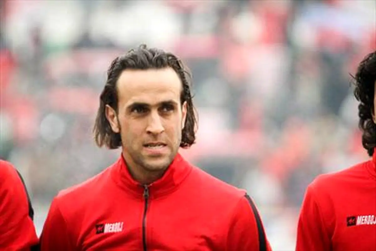 علی کریمی نفس پرسپولیس را گرفت!