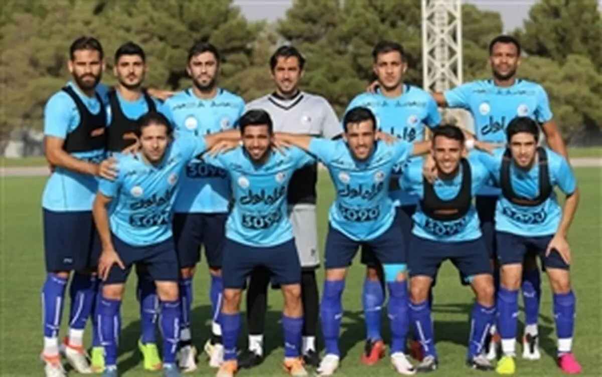 11 مرد منصوریان به میدان می آیند