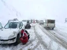 نجات 450 مسافر گرفتار در کولاک آذربایجان غربی