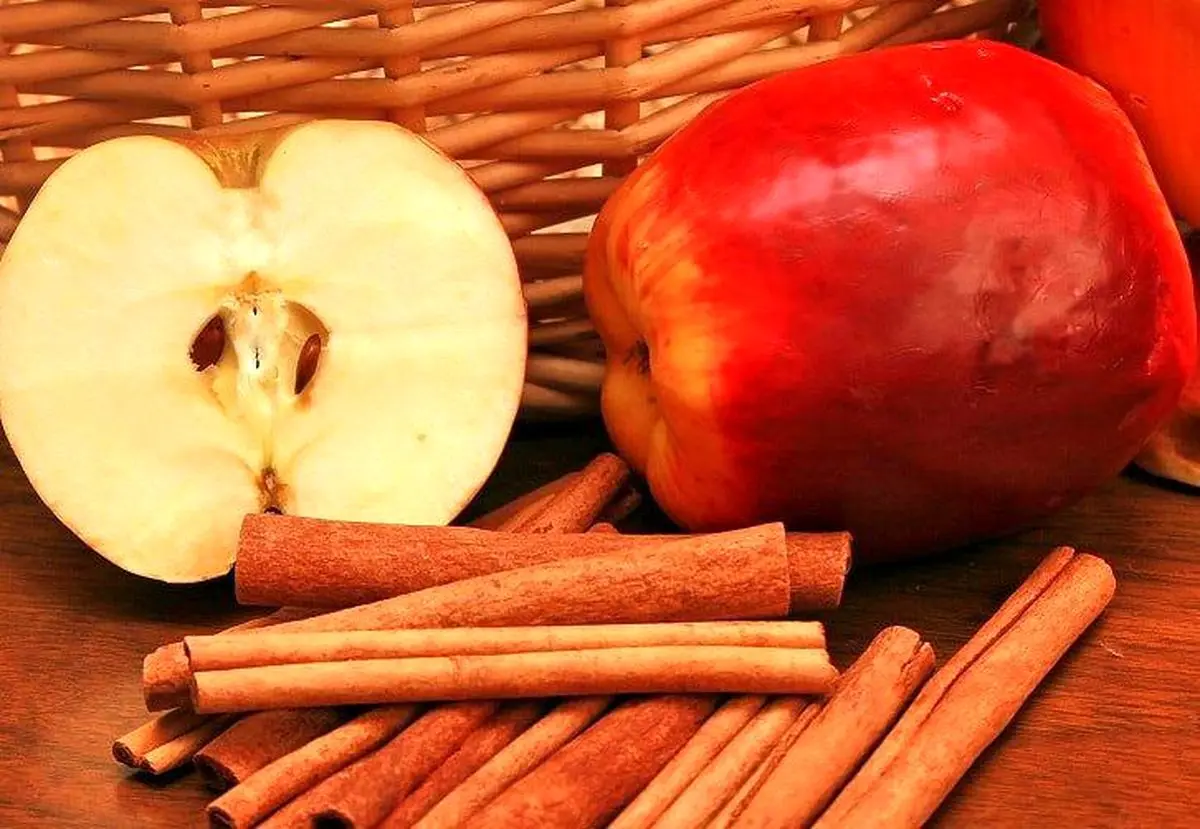 چرا قبل از غذا باید سیب خورد؟