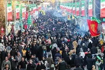 تصاویر حضور پرشور زائران در گلزار شهدای کرمان در ایام سالگرد شهادت سردار دلها 