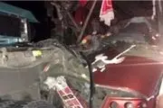 تصادف اتوبوس با کامیون 15 مصدوم برجای گذاشت