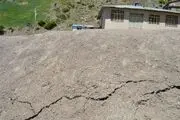 رانش زمین در کمین مدرسه روستای کشکک+تصاویر