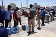  تهرانی‌ها در صف آیفون، آبادانی‌ها در صف آب! /عکس