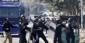 استقرار 9 هزار پلیس ضد شورش در پایتخت پاکستان