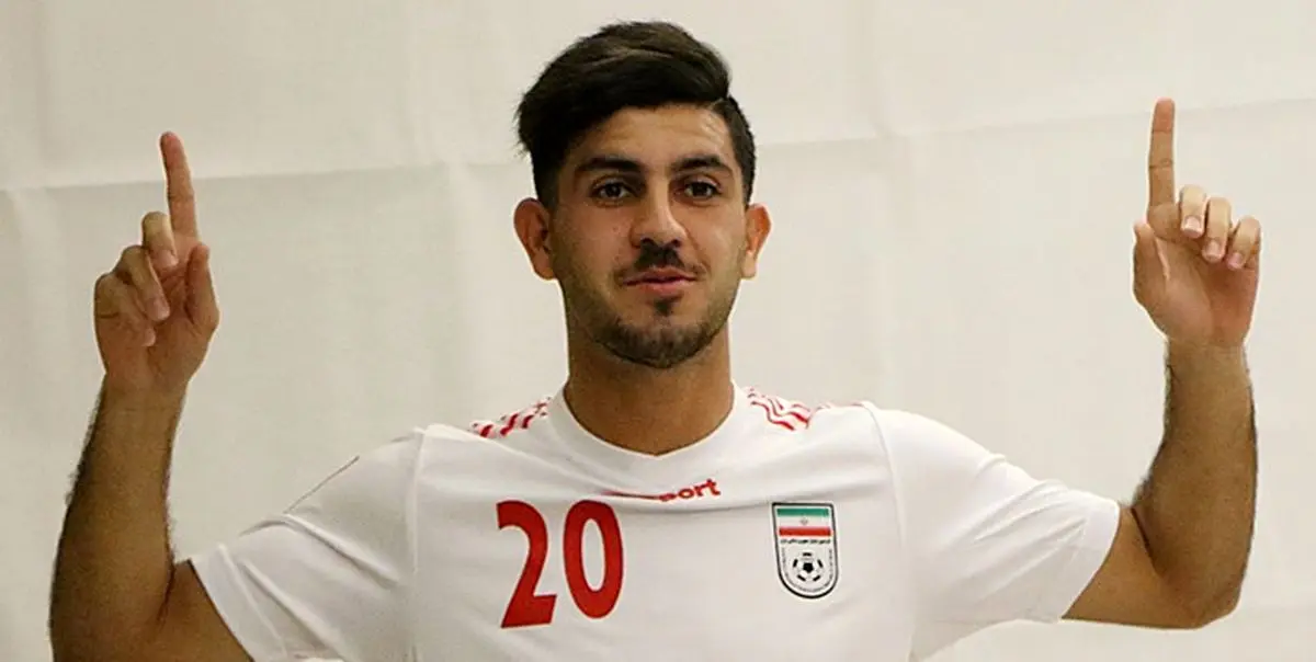 قرارداد محمد خدابنده لو و پرسپولیس چند ساله است؟