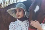 سلفی آینه‌ای ترلان پروانه با یک استایل خاص