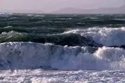 ارتفاع موج تا ۲ متر در سواحل جنوبی کشور افزایش می‌یابد
