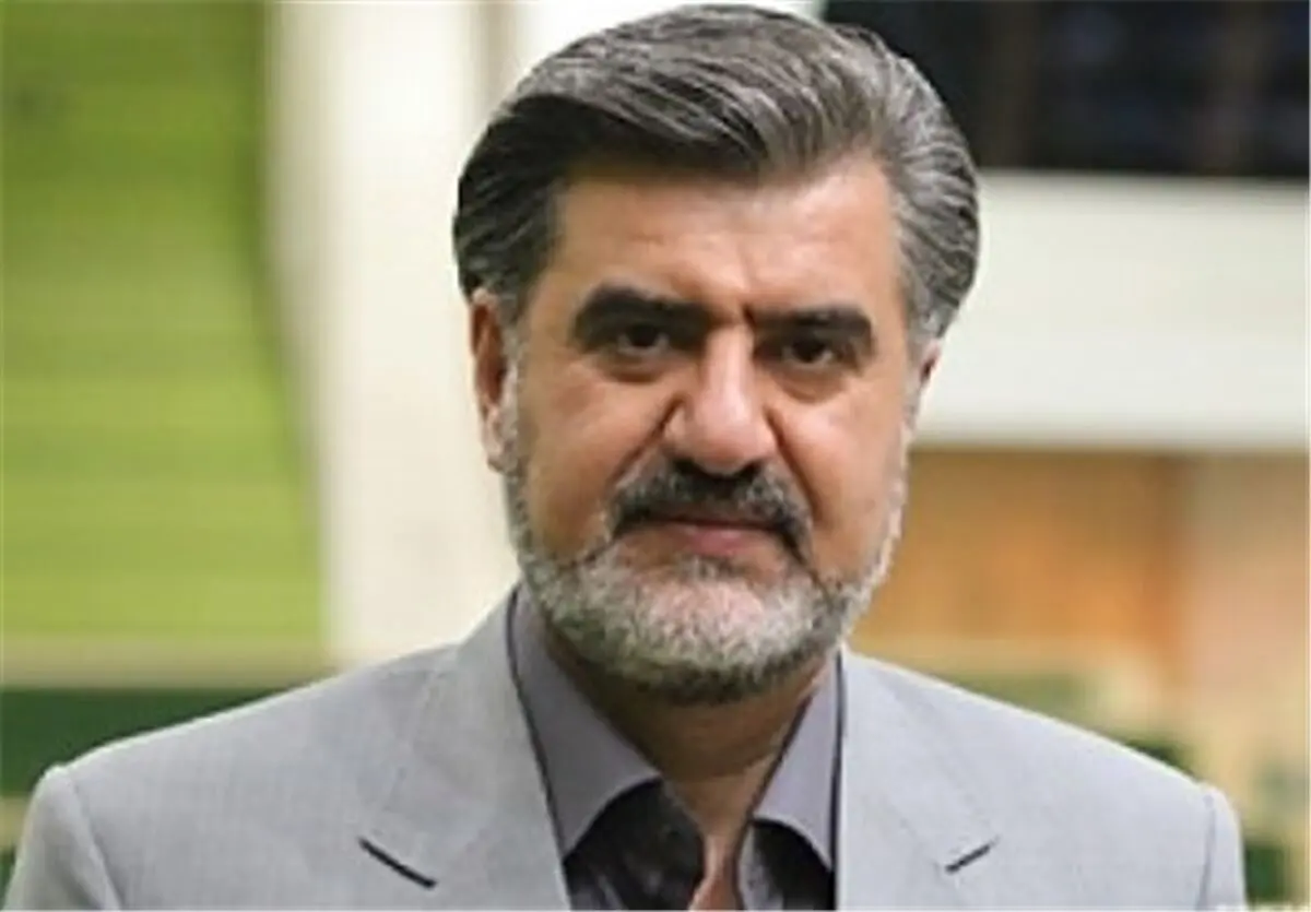 مجلس به‌طور جد پیگیر حقوق مردم در ماجرای افزایش قیمت بنزین است