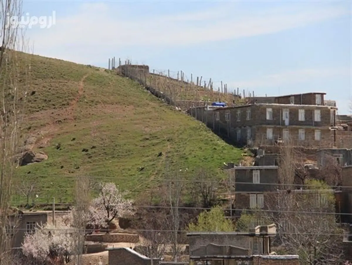 کوه خواری در تنگ «کتویه» داراب به بهانه اشتغال زایی+تصاویر
