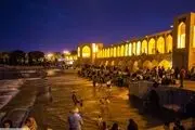 شب‌های تابستان در کنار زاینده‌رود/ گزارش تصویری
