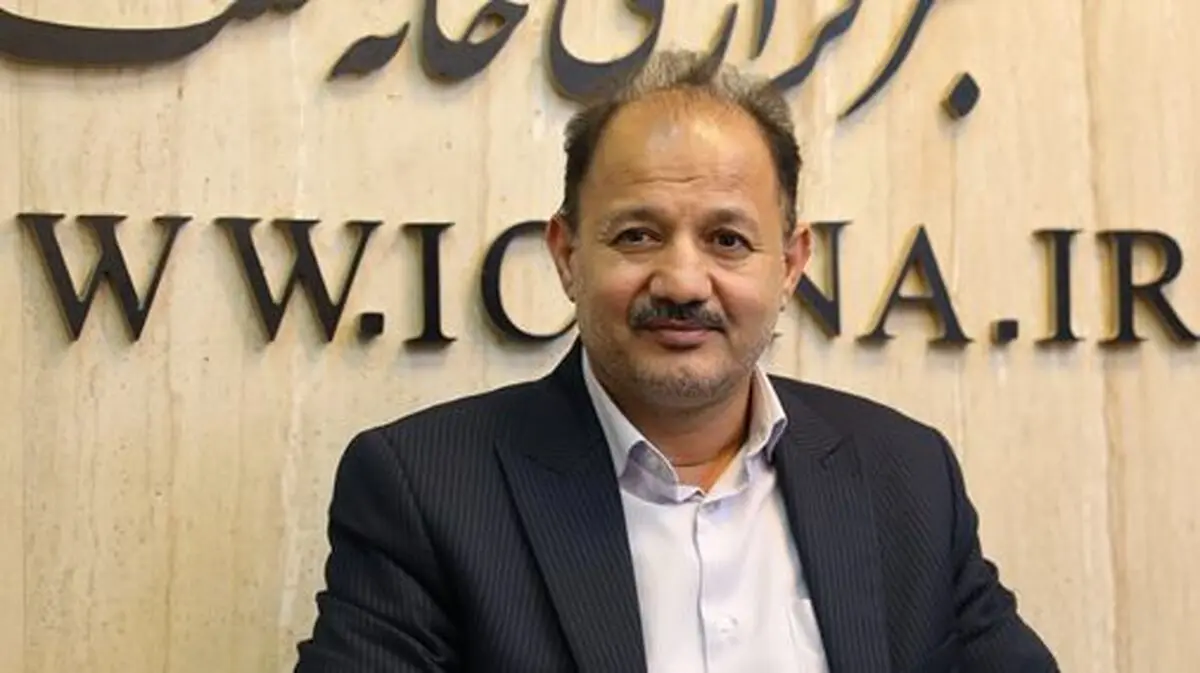 دولت باید عرضه خودرو را بر اساس نیاز واقعی مردم تنظیم کند/کاهش تعرفه واردات و بازنگری نظام تعرفه‌گذاری
