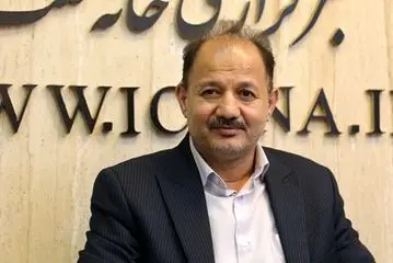دولت باید عرضه خودرو را بر اساس نیاز واقعی مردم تنظیم کند/کاهش تعرفه واردات و بازنگری نظام تعرفه‌گذاری
