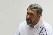 کاتب: رئیس جمهور برای ارائه گزارش به پارلمان مختار است 