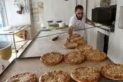 شیوه خرید نان اتباع خارجی