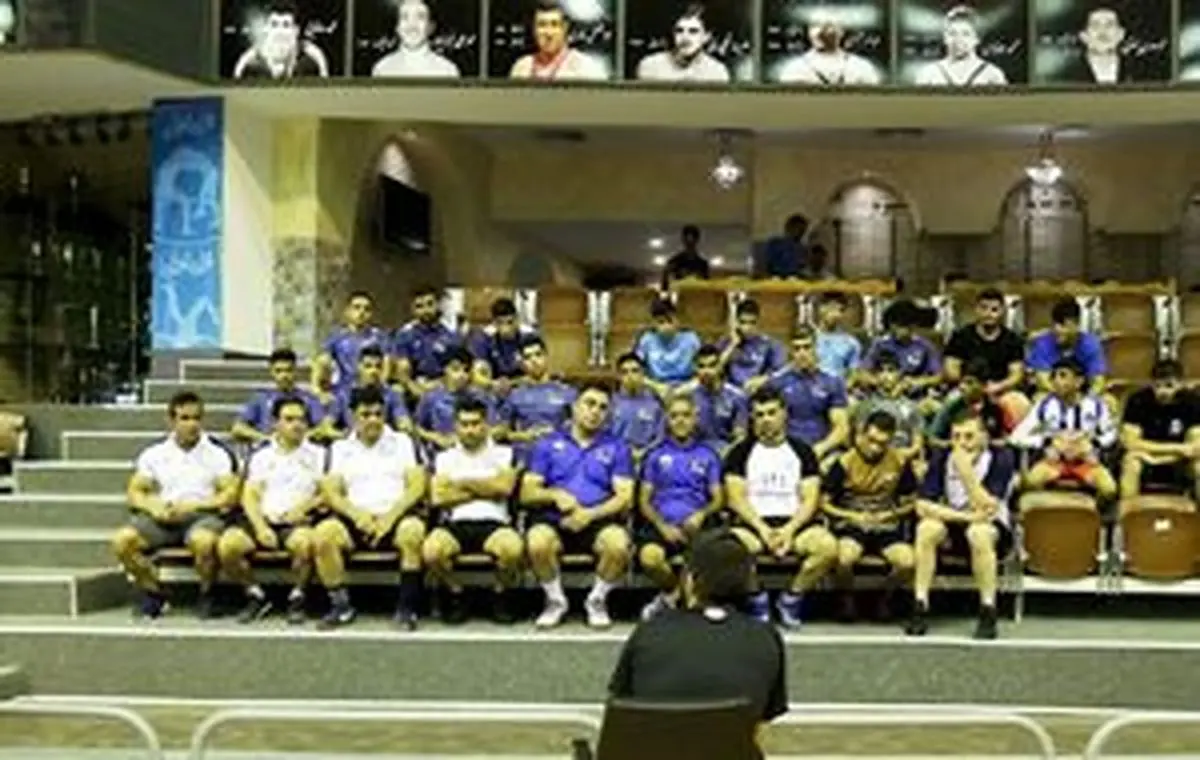 هدف کشتیگیران باید کسب مدال طلا در المپیک باشد