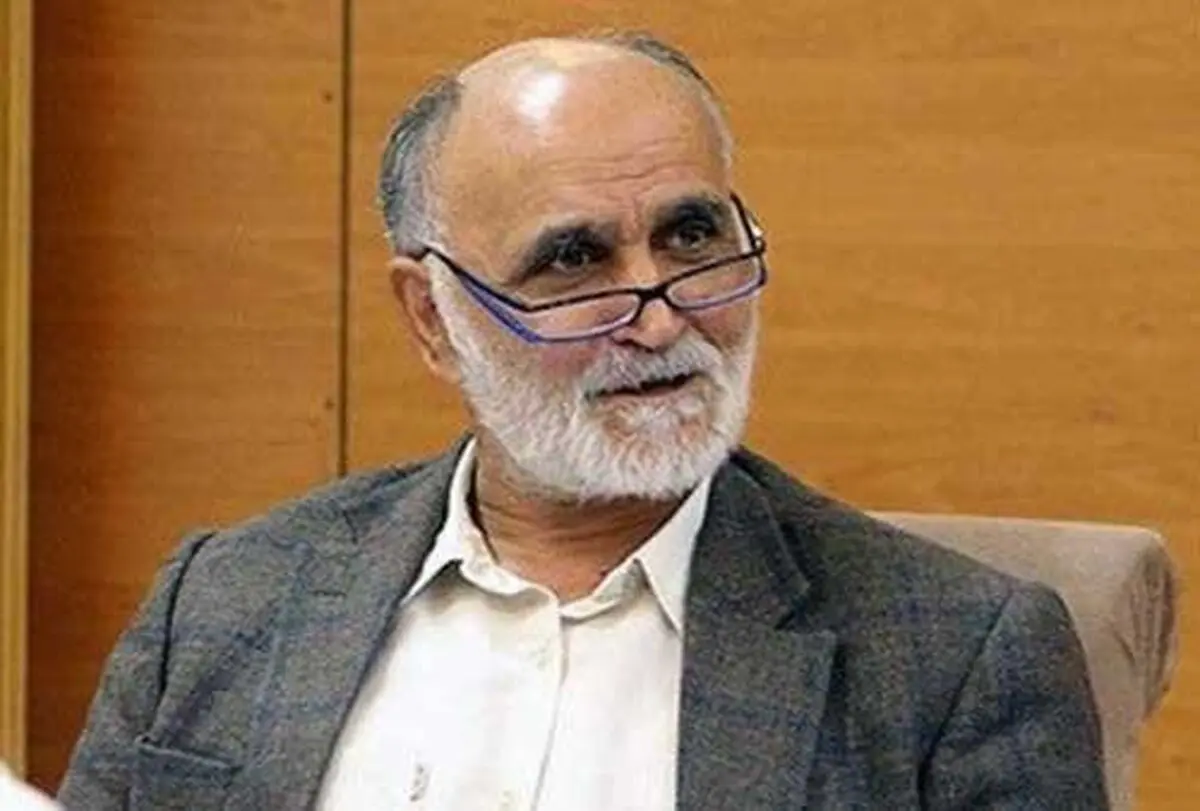 اولیایی: کریم باقری استقلال کجاست؟