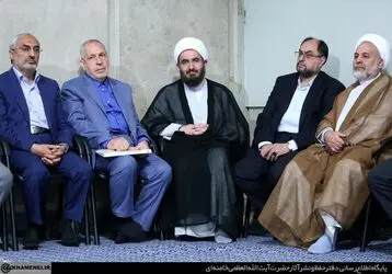 دیدار معلمان با رهبری