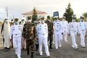 بازدید فرمانده ارتش از شناورهای در حال ساخت ایران