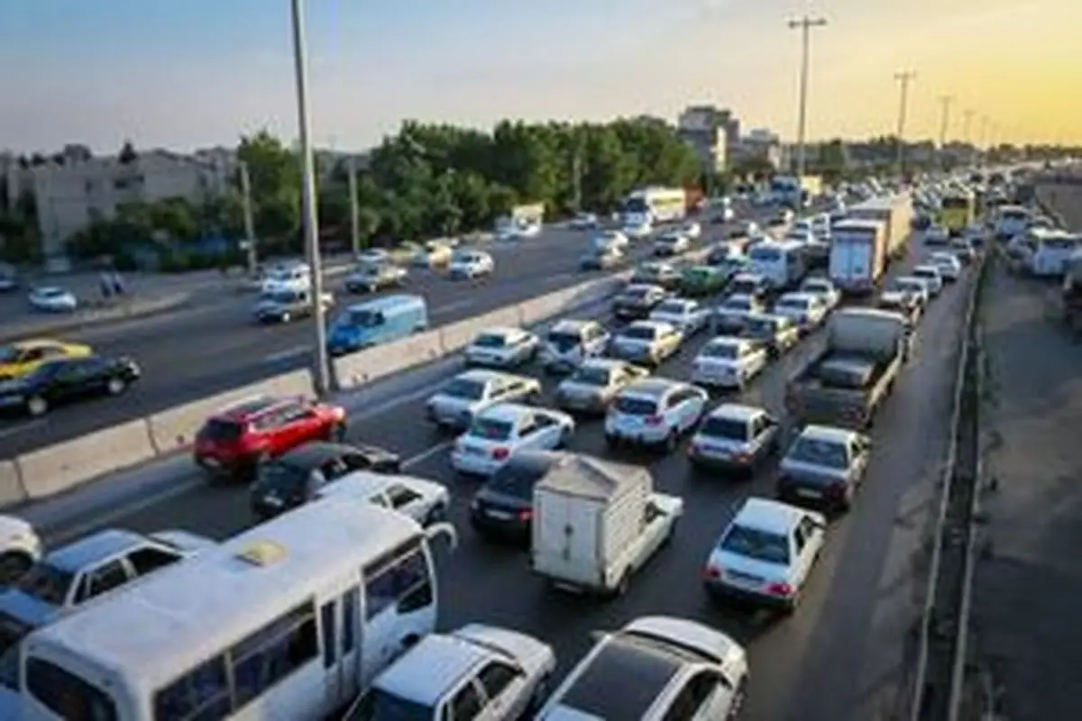 آخرین وضعیت ترافیکی در آزاد راه کرج - تهران