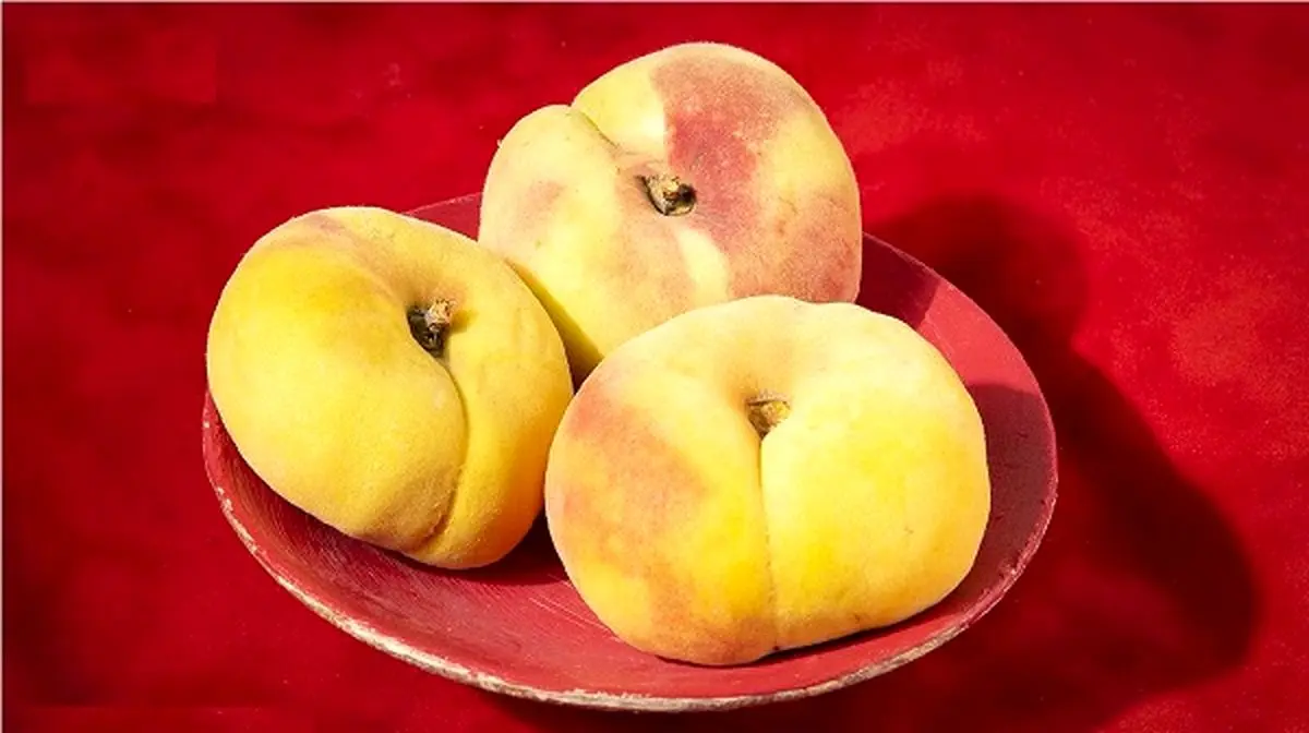 بعد از خوردن هلو انجیری چه اتفاقاتی برای بدن میافتد؟