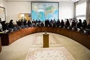 گریه دختر حقوق‌بگیر نجومی برای همسر یکی از سران فتنه