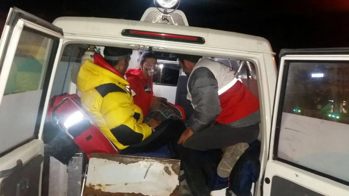 نجات کوهنورد لهستانی از مرگ