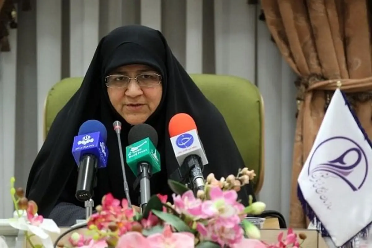 واکنش رییس بسیج جامعه زنان به تک خوانی یک زن در جشنواره فیلم فجر