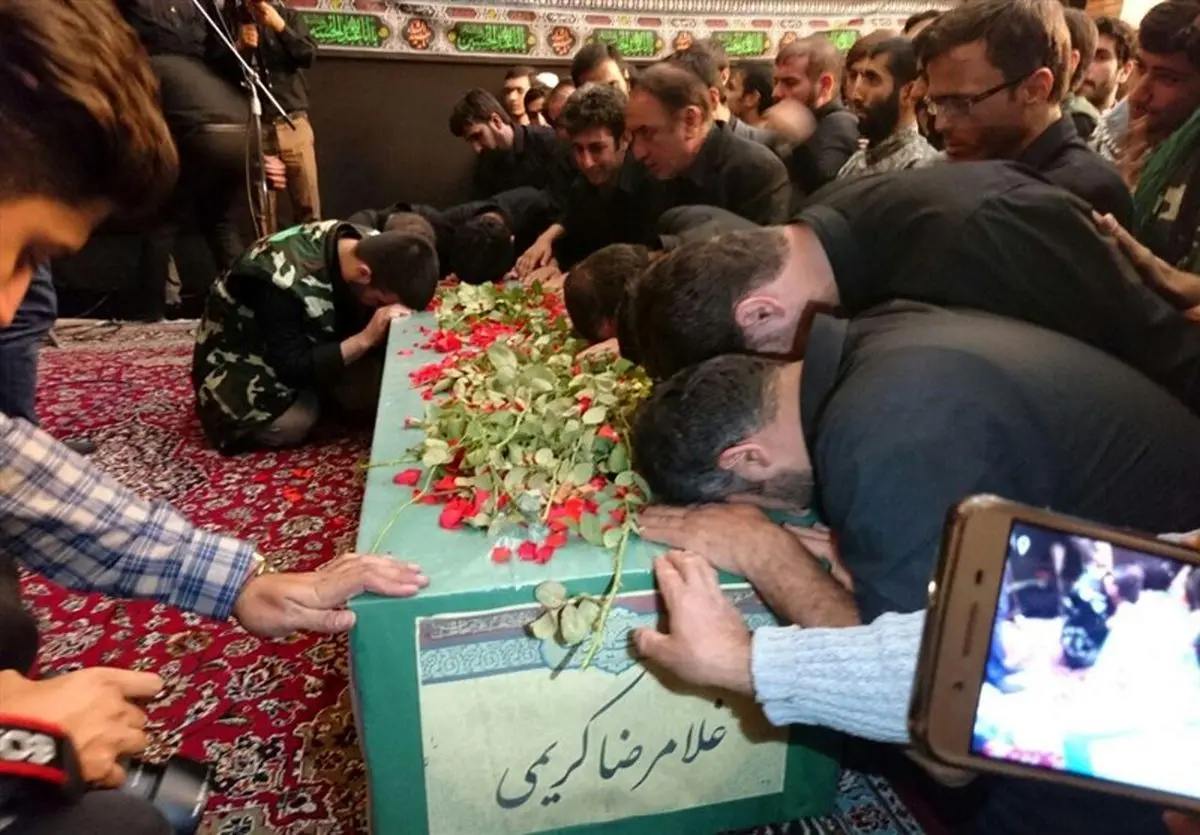 برگزاری مراسم تشییع پیکر شهید مدافع حرم از تیپ فاطمیون