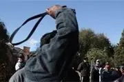 کتک‌کاری یک آقازاده در اتاق کار پدر!