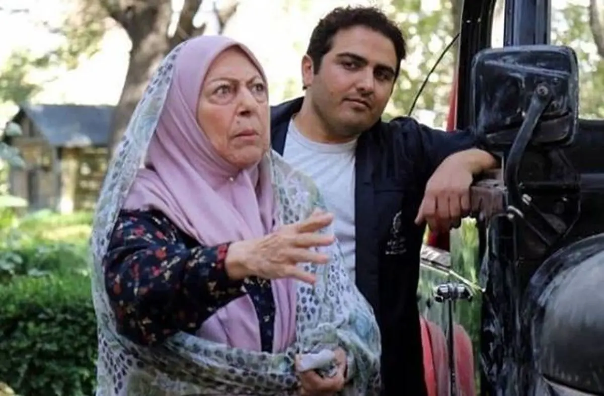 جشن تولد «ثریا قاسمی» درکنار بازیگر «بچه مهندس»/ عکس