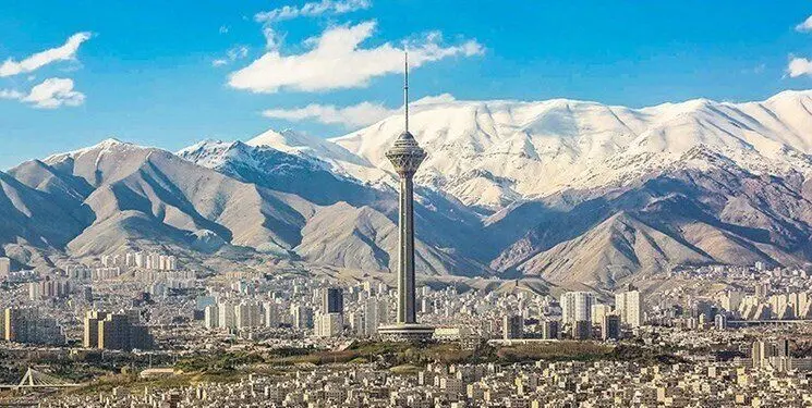 وضعیت هوای تهران ۱۴۰۳/۰۱/۱۳؛ تنفس هوای "قابل قبول"
