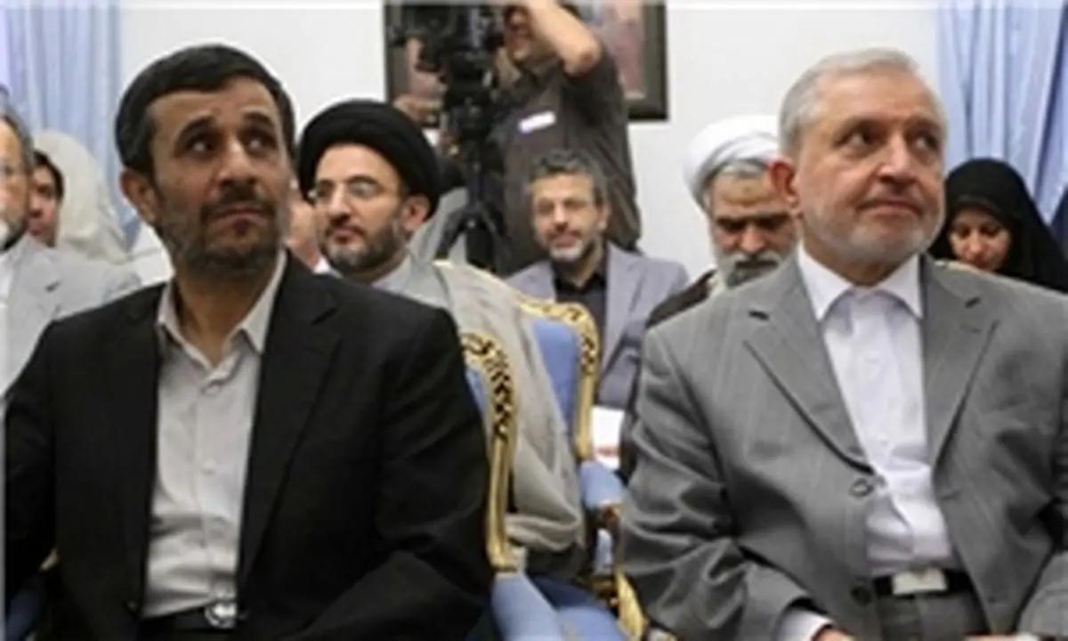 بررسی شکایت ازاحمدینژاد توسط دانشگاه آزاد