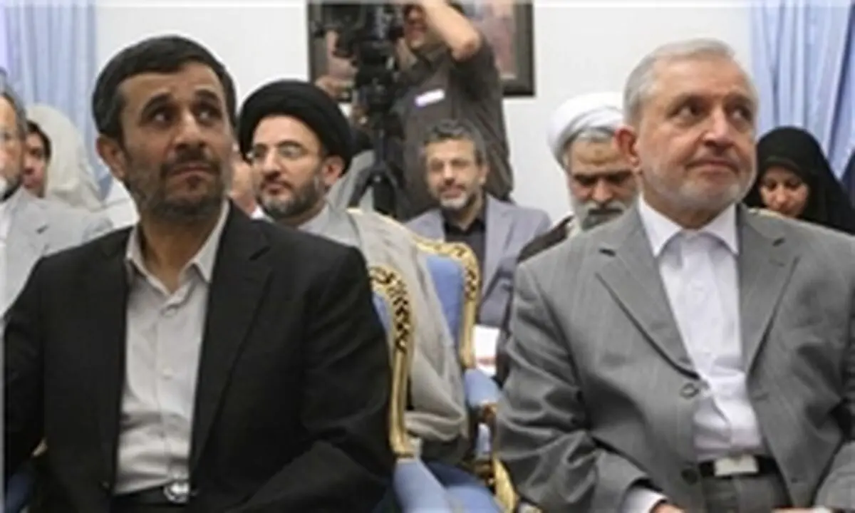 بررسی شکایت ازاحمدی‌نژاد توسط دانشگاه آزاد