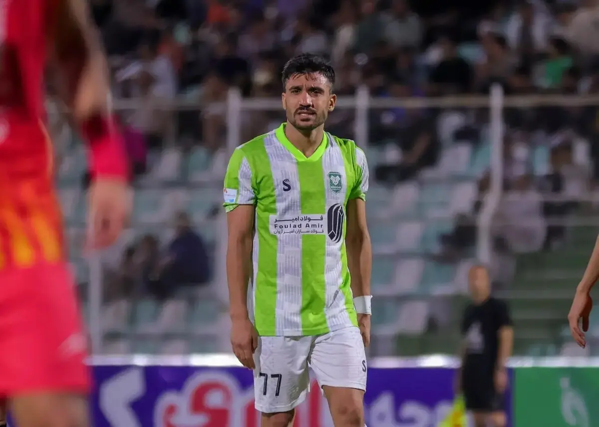 ابوذر صفرزاده با کتف مصدوم به جنگ پرسپولیس می‌رود