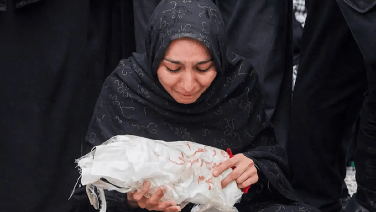 خبرنگار آمریکایی از جنایت مدرسه میناب شوکه شد